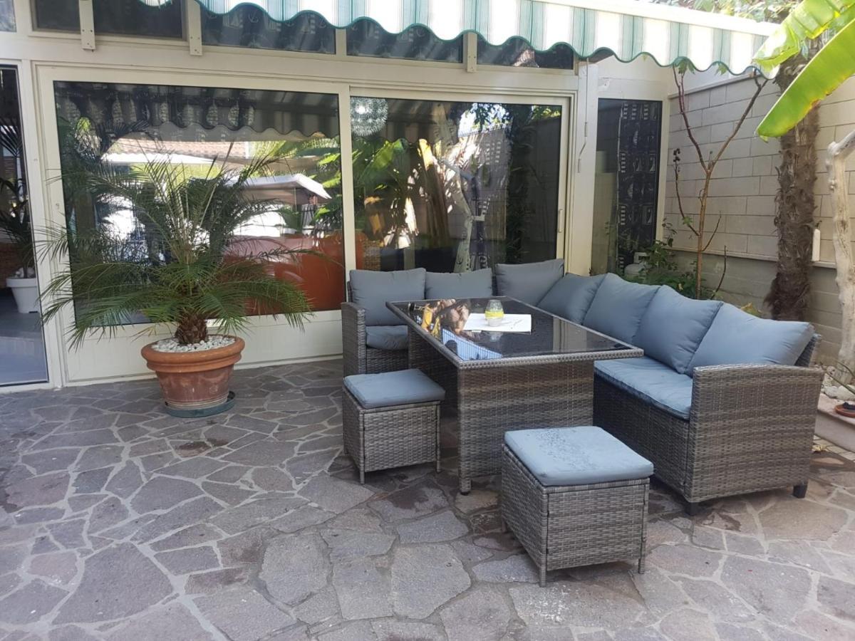 Villa Relax Sul Mare Gallipoli Bagian luar foto
